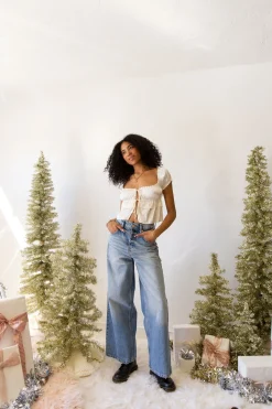 Anika Ultra Wide Leg Jeans by BDG