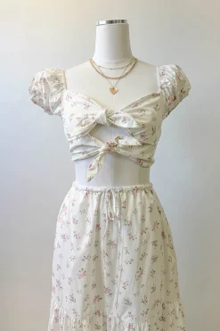 Front Tie Puff Sleeve Top