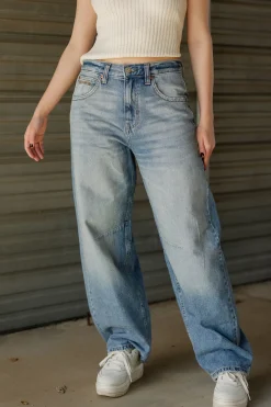 Logan Arizona Cinch Back Jeans by BDG