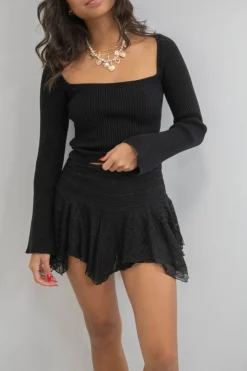 Ribbed Knit Long Sleeve Top