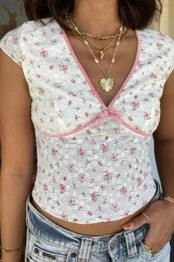 Short Sleeve Stretch Lace Top